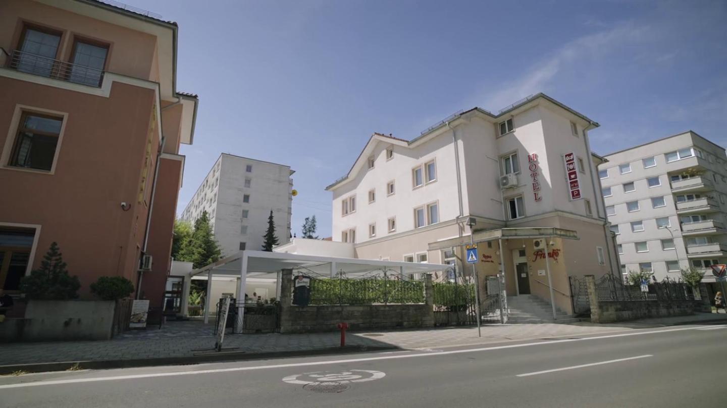 Franko hotel Zvolen Buitenkant foto